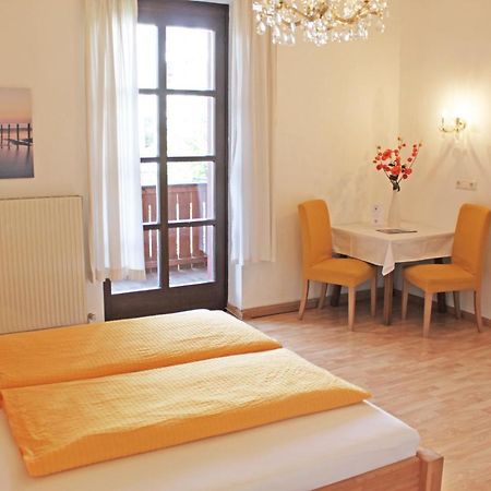 Pension Stoi Budget Guesthouse Innsbruck Ngoại thất bức ảnh