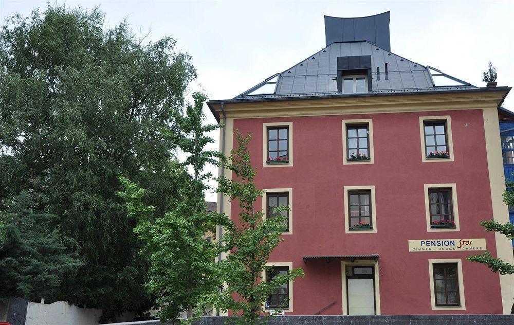 Pension Stoi Budget Guesthouse Innsbruck Ngoại thất bức ảnh